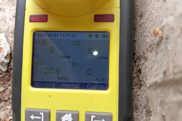 EMG-Servicios-17.00.58-2 Medición de gases término trabajo de soldadura 10:20.